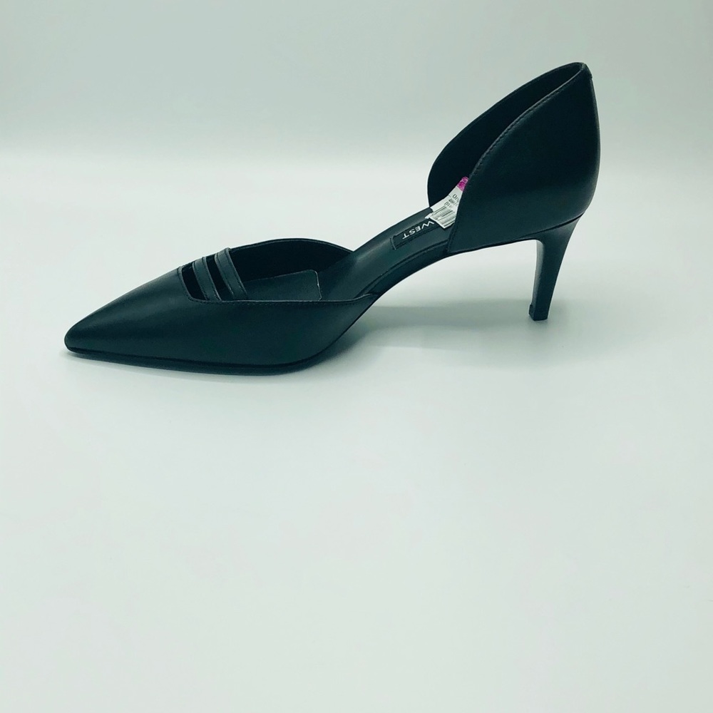 Nine West black shoes